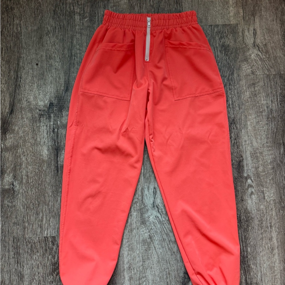 Coral 5 Dancewear Jogger Pants